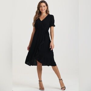 NWT 89th & Madison Ruffle Sleeve black midi wrap dress
